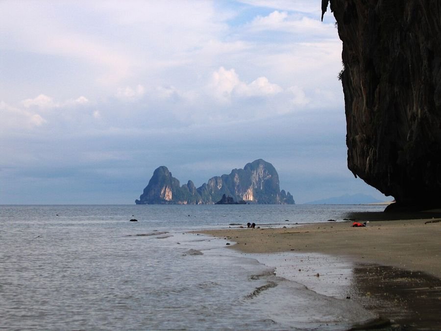 Koh Lao Liang, island in Trang, Thailand